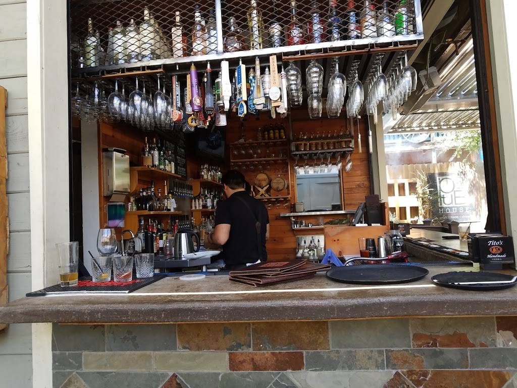 Public House | restaurant | 41971 Main St, Temecula, CA 92590, USA | 9516767305 OR +1 951-676-7305