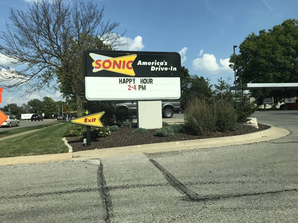 Sonic Drive-In | restaurant | 8905 Santa Fe Dr, Overland Park, KS 66212, USA | 9139018511 OR +1 913-901-8511