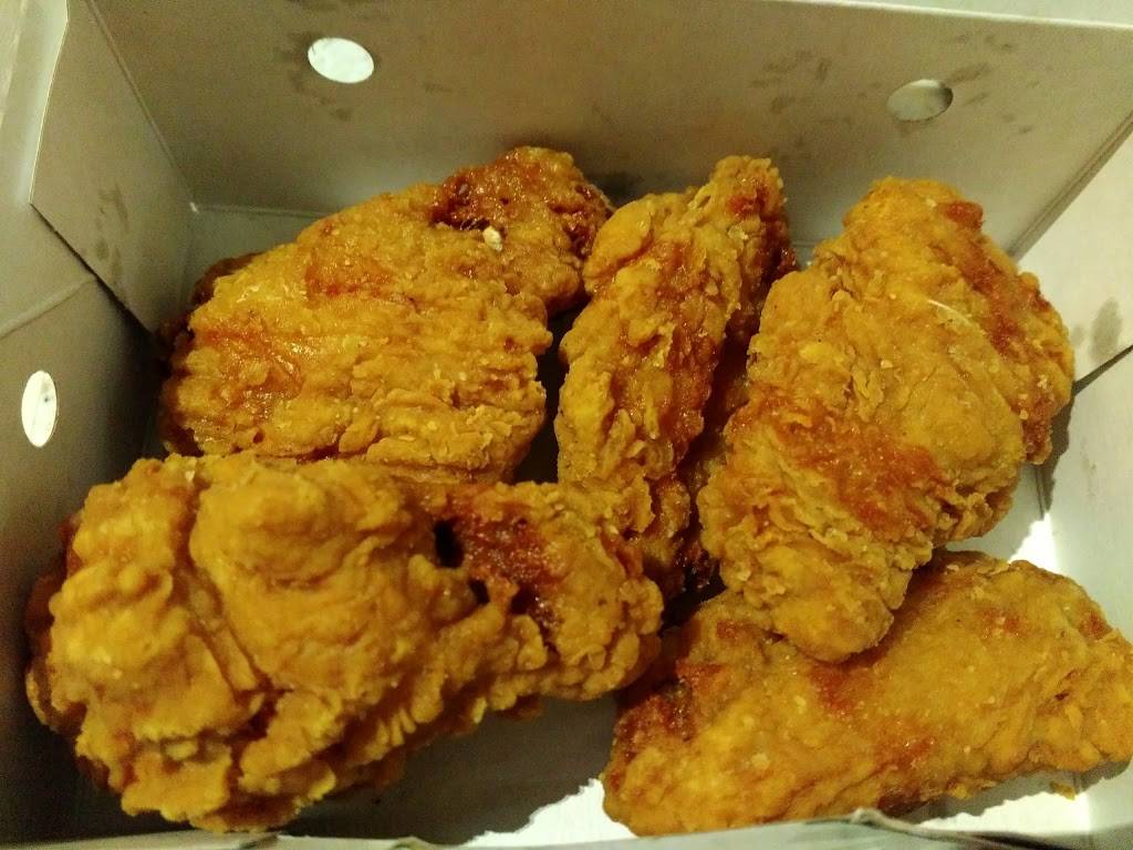 KFC | meal delivery | 1 Eglinton Square #151, Scarborough, ON M1L 2K1, Canada | 4167590685 OR +1 416-759-0685