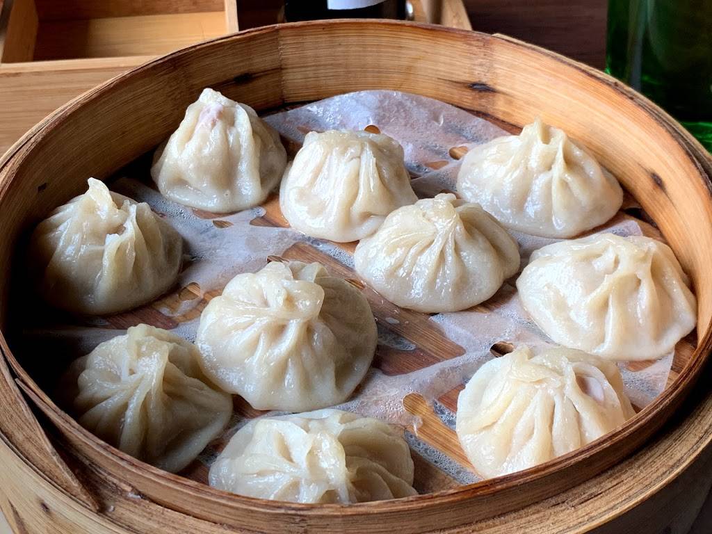 Dumpling & Noodle | restaurant | 11000 NE 10th St #B, Bellevue, WA 98004, USA | 4255592909 OR +1 425-559-2909