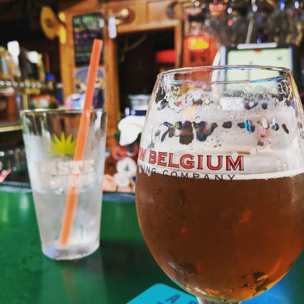 Crescent Moon | restaurant | 3578 Farnam St, Omaha, NE 68131, USA | 4023451708 OR +1 402-345-1708