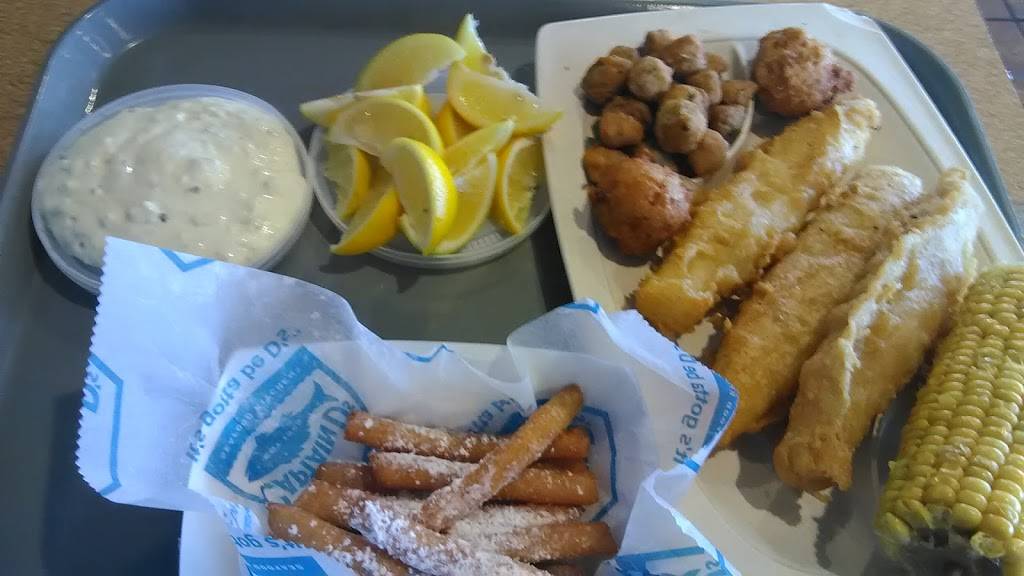 Captain Ds | restaurant | 2939 Fort Campbell Blvd, Hopkinsville, KY 42240, USA | 2708854555 OR +1 270-885-4555