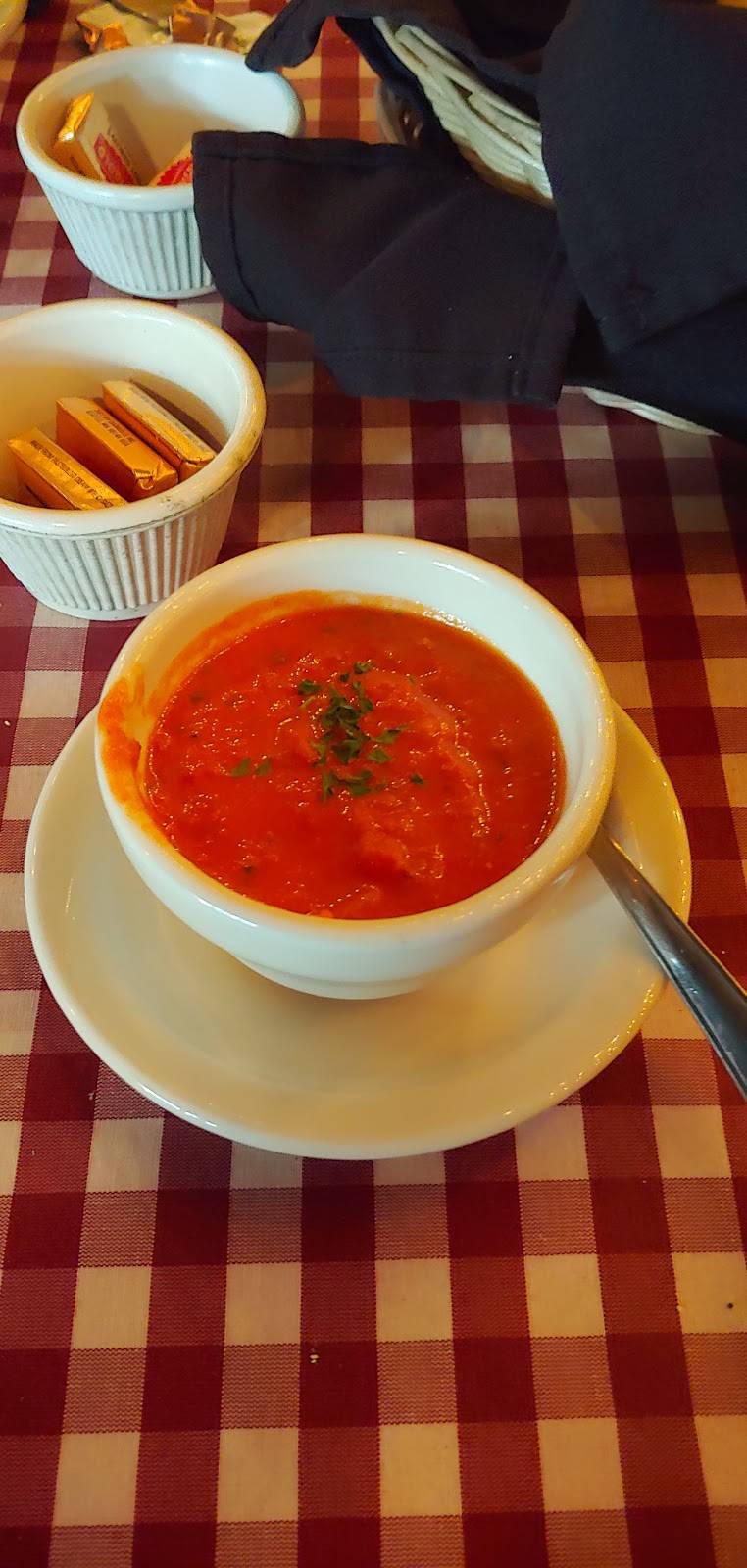 Pizzutos | restaurant | 5032 Wilson Ave S, Seattle, WA 98118, USA | 2067226395 OR +1 206-722-6395