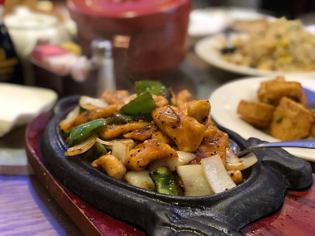 Golden City Chinese Cuisine | restaurant | 815 Exocet Dr, Cordova, TN 38018, USA | 9015900063 OR +1 901-590-0063