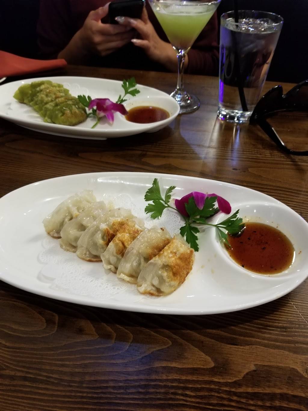 Kochi Sushi & Steakhouse | restaurant | 1800 Plainfield Pike, Cranston, RI 02921, USA | 4019448989 OR +1 401-944-8989