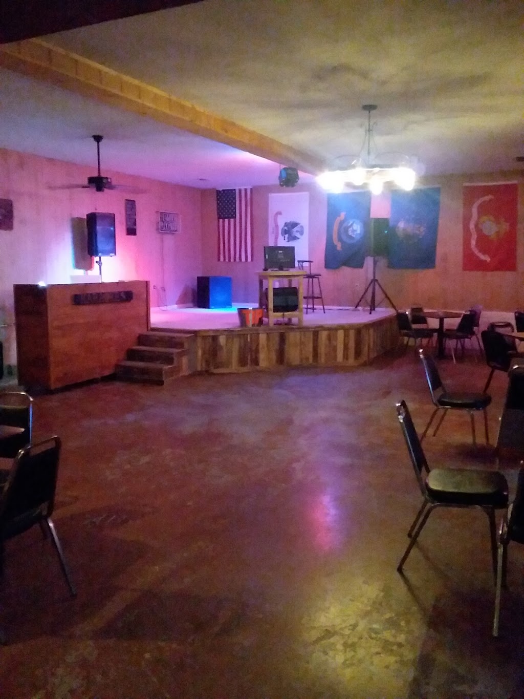 Rocky Ridge Restaurant and Lounge | restaurant | 7952 E Roller Ridge, Seligman, MO 65745, USA | 4176627008 OR +1 417-662-7008