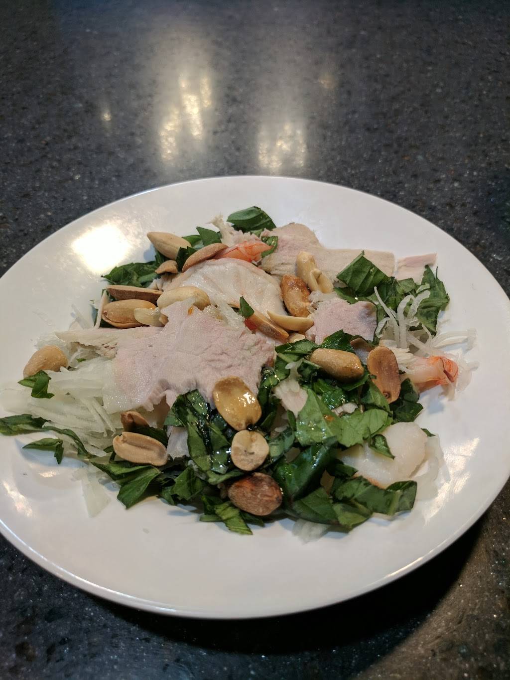 Le Delights - Banh Mi & Pho | restaurant | 8095 Macon Rd, Cordova, TN 38018, USA | 9012072746 OR +1 901-207-2746