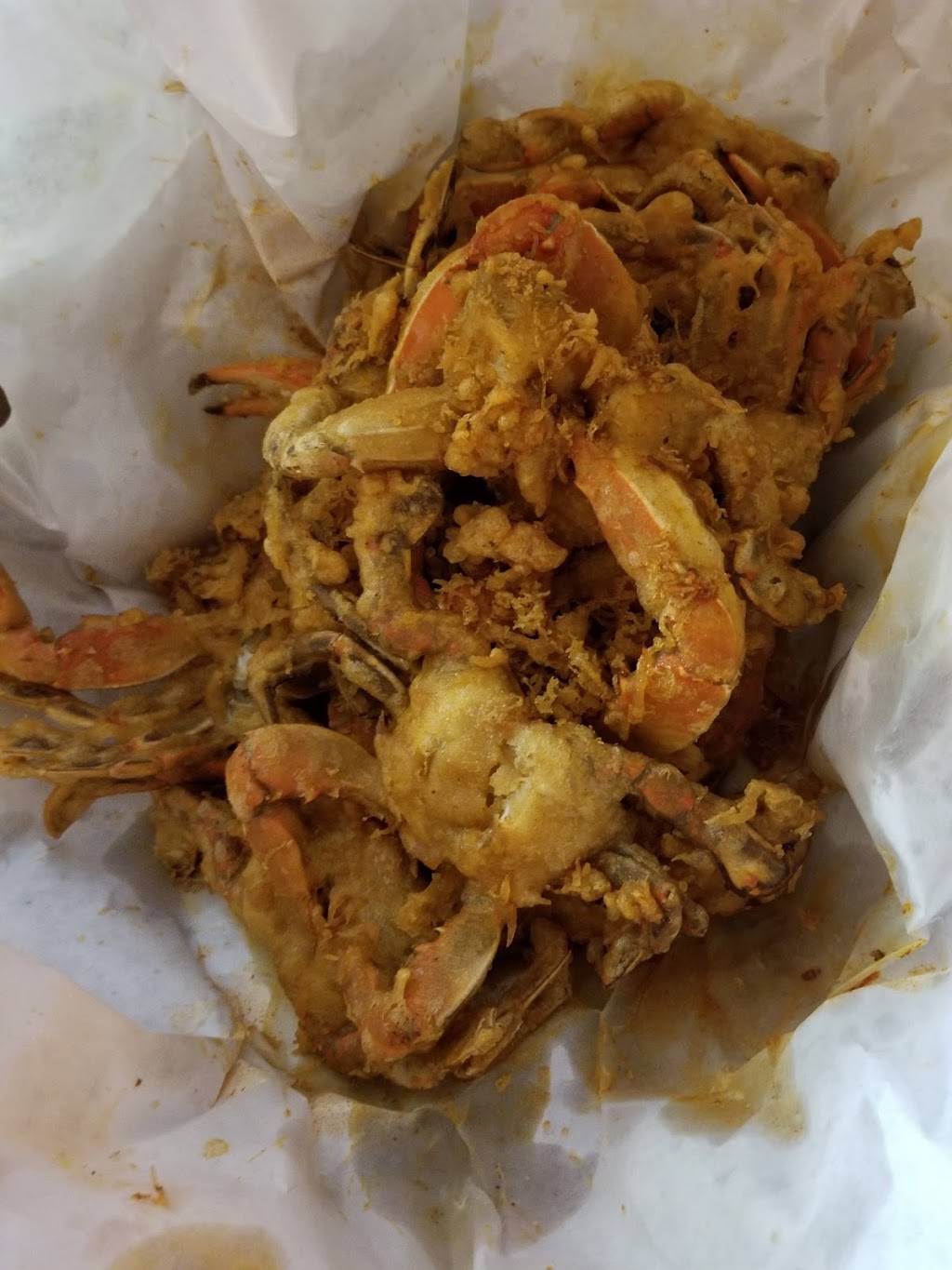 Eddies Chesapeake Bay Crabhouse & More | restaurant | 2592 Campostella Rd, Chesapeake, VA 23324, USA | 7575437009 OR +1 757-543-7009