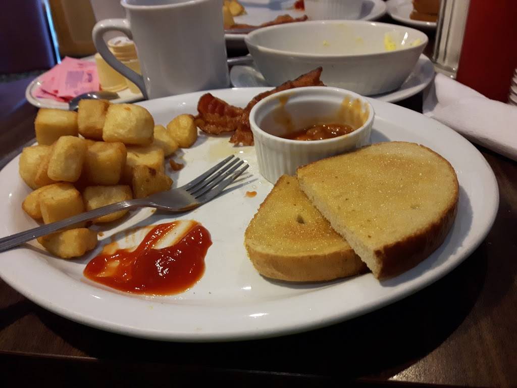 Styles Cafe | restaurant | 121 King St, Delhi, ON N4B 1X9, Canada | 5195823170 OR +1 519-582-3170