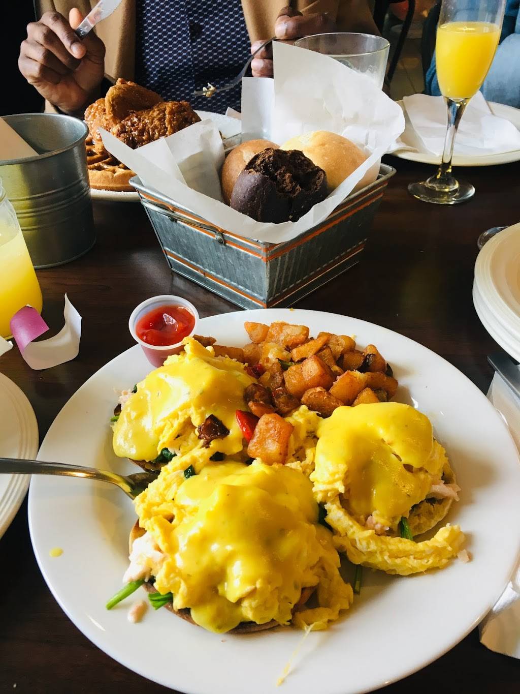 The Clubhouse | restaurant | 377 Denton Ave, New Hyde Park, NY 11040, USA | 5168731110 OR +1 516-873-1110