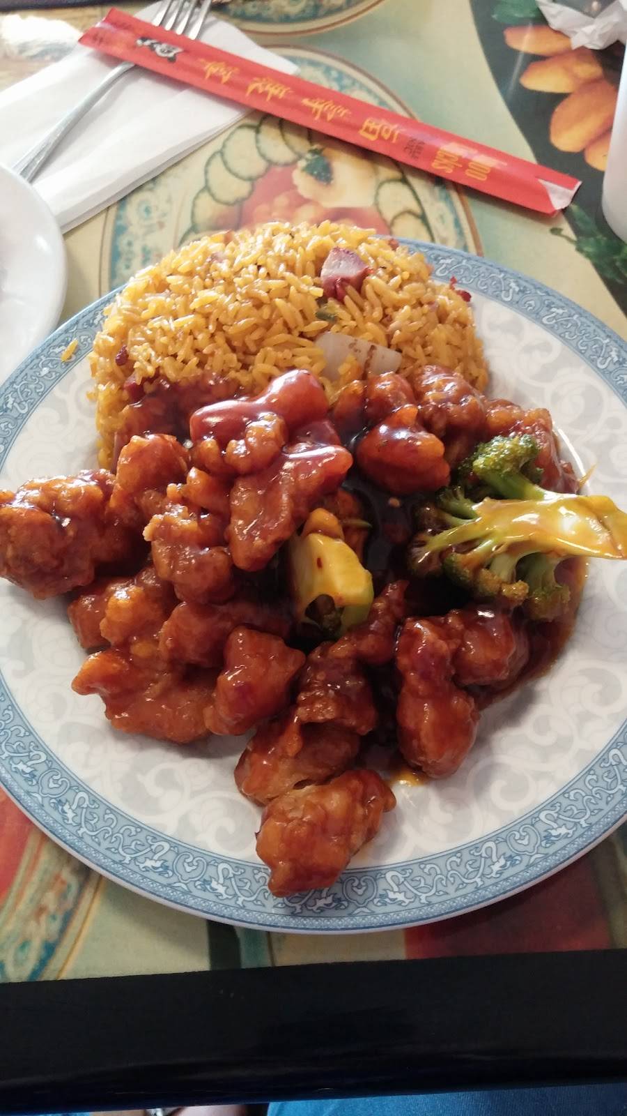 China One | restaurant | 2012 Dorsett Rd, Maryland Heights, MO 63043, USA | 3145420888 OR +1 314-542-0888