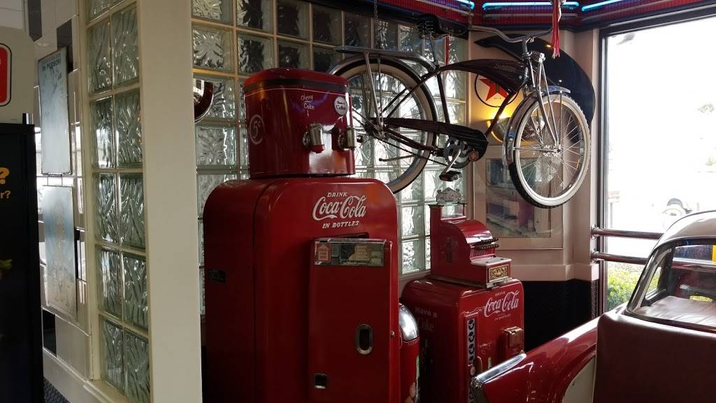 McDonalds | cafe | 6820 N Orange Blossom Trail, Lockhart, FL 32810, USA | 4072917352 OR +1 407-291-7352