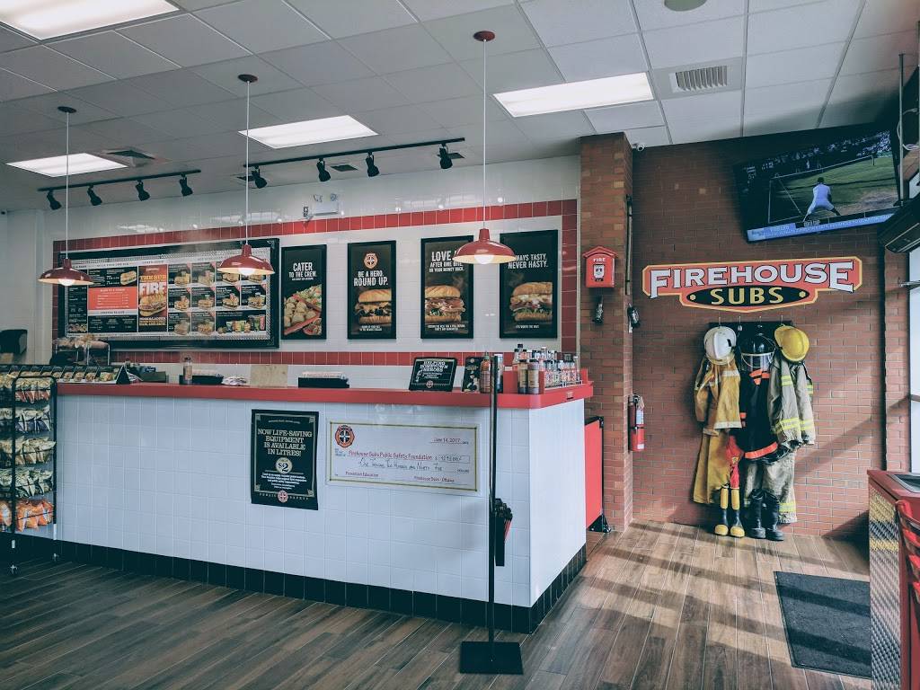Firehouse Subs | restaurant | 2014 Ogilvie Rd #1, Gloucester, ON K1J 7N9, Canada | 6137473473 OR +1 613-747-3473