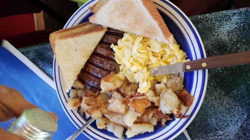 Grannys Griddle | restaurant | 5624 E Apple Ave, Muskegon, MI 49442, USA | 2315636742 OR +1 231-563-6742