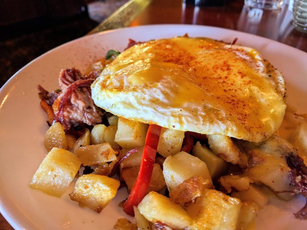 The Roadhouse Restaurant and Inn | restaurant | 4200 Preston-Fall City Rd SE, Fall City, WA 98024, USA | 4252224800 OR +1 425-222-4800