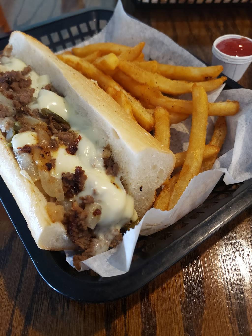 Macs Philly Steaks | restaurant | 298 Exchange Blvd, Rochester, NY 14608, USA | 5852321577 OR +1 585-232-1577