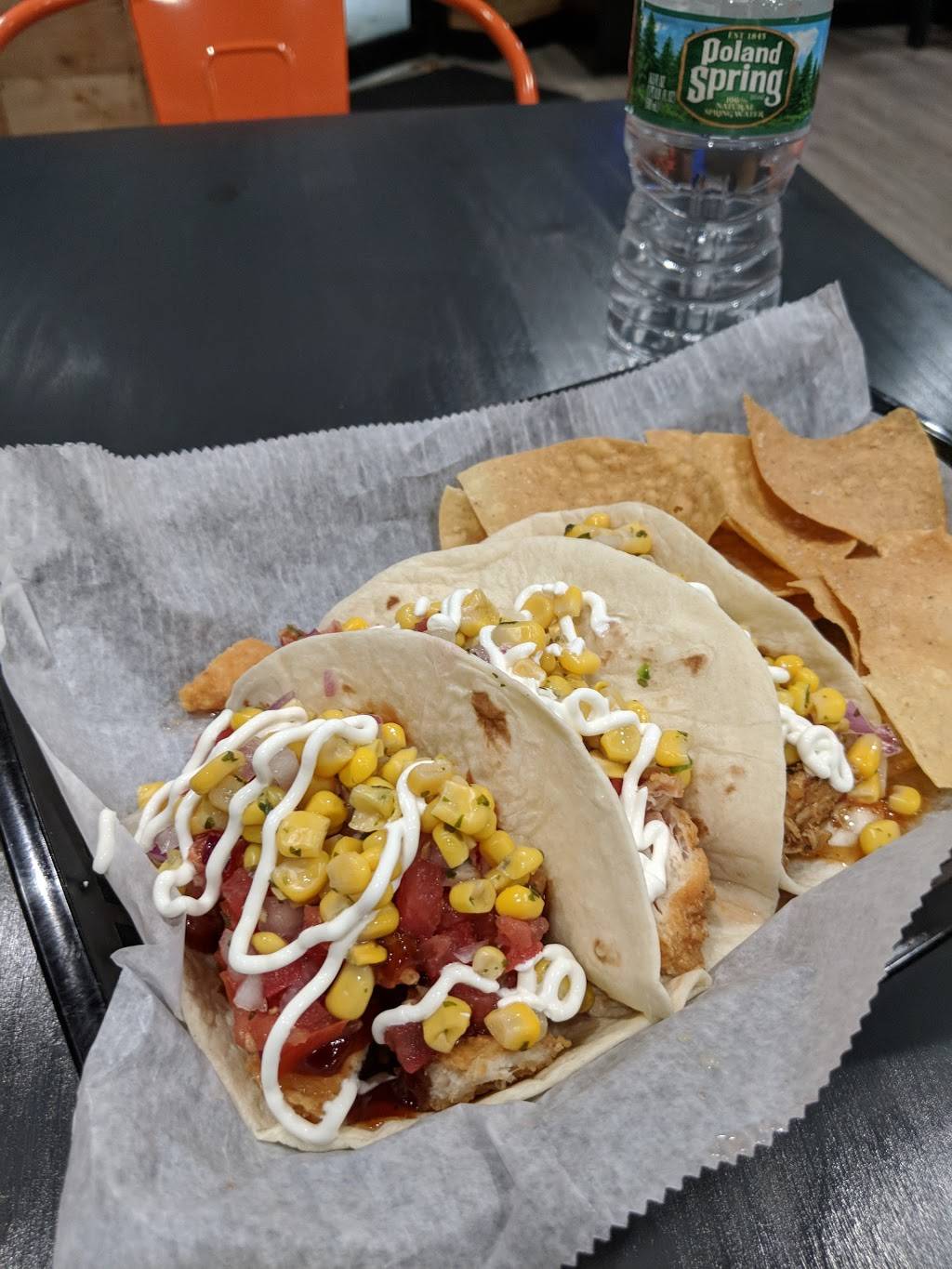 Tacoholics | restaurant | 1820 Lanes Mill Rd, Brick, NJ 08724, USA | 7324588226 OR +1 732-458-8226