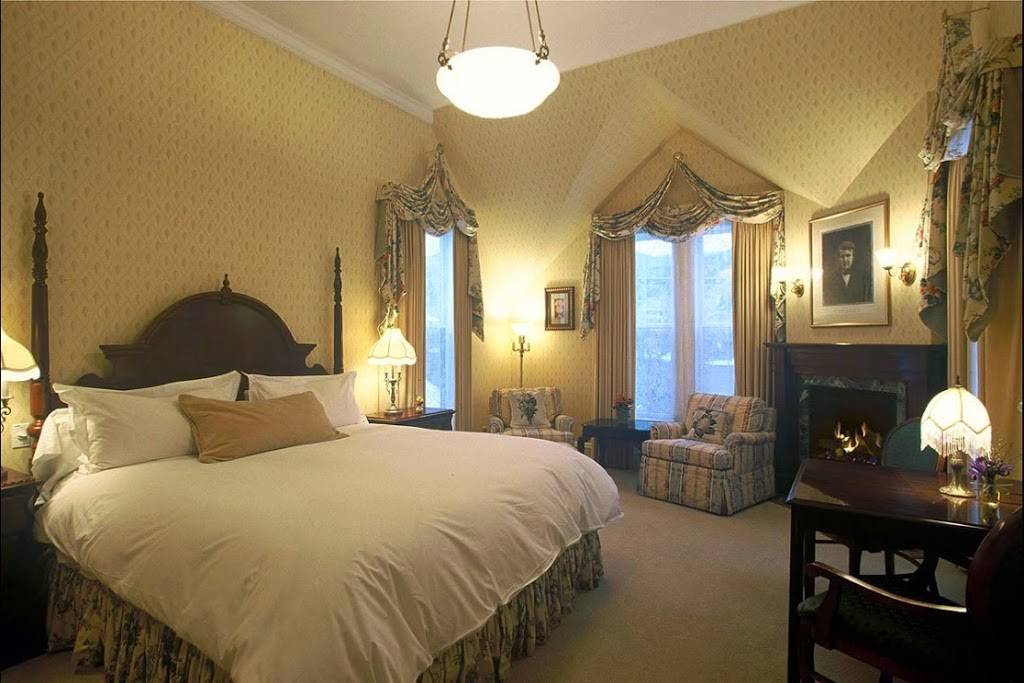 The Cliff House at Pikes Peak | restaurant | 306 Cañon Ave, Manitou Springs, CO 80829, USA | 7197851000 OR +1 719-785-1000