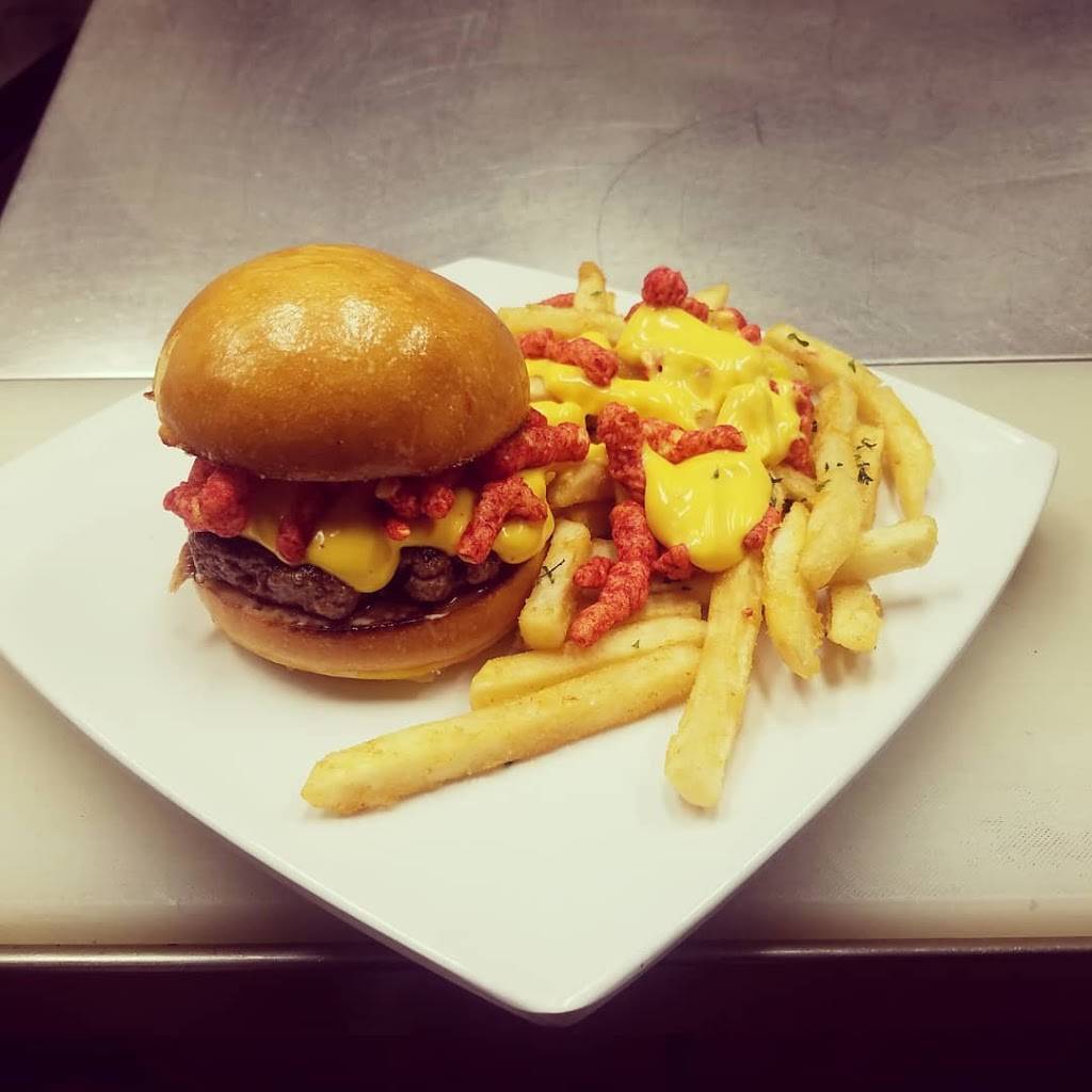 The Fix Burger | restaurant | 2520 Hyperion Ave, Los Angeles, CA 90027, USA | 3236618494 OR +1 323-661-8494