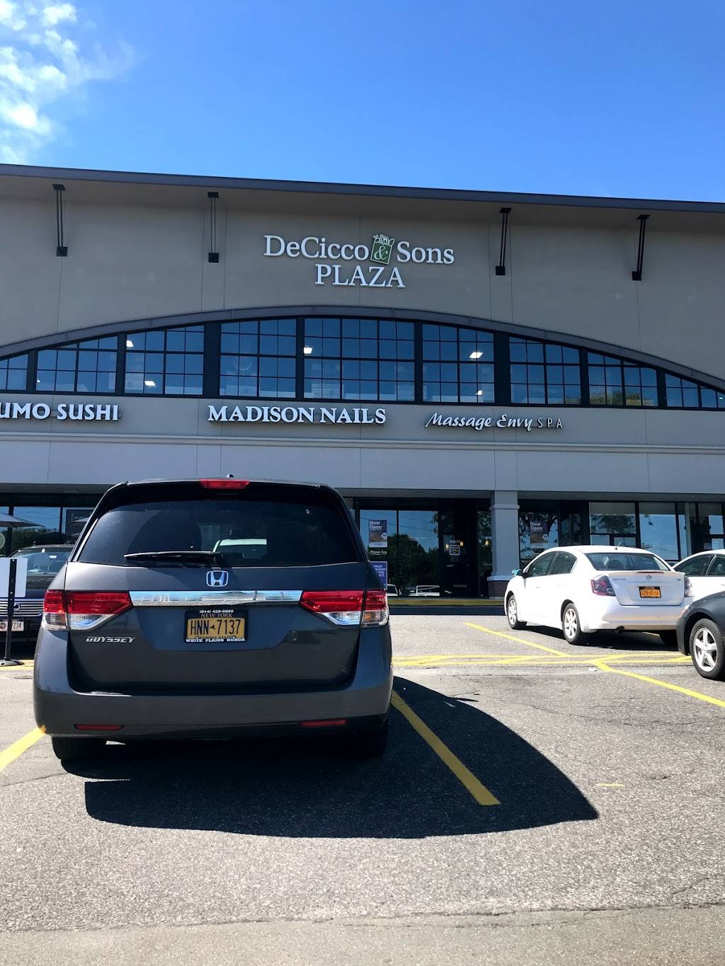 DeCicco & Sons Eastchester | bakery | 777 White Plains Rd, Eastchester, NY 10583, USA | 9147043220 OR +1 914-704-3220