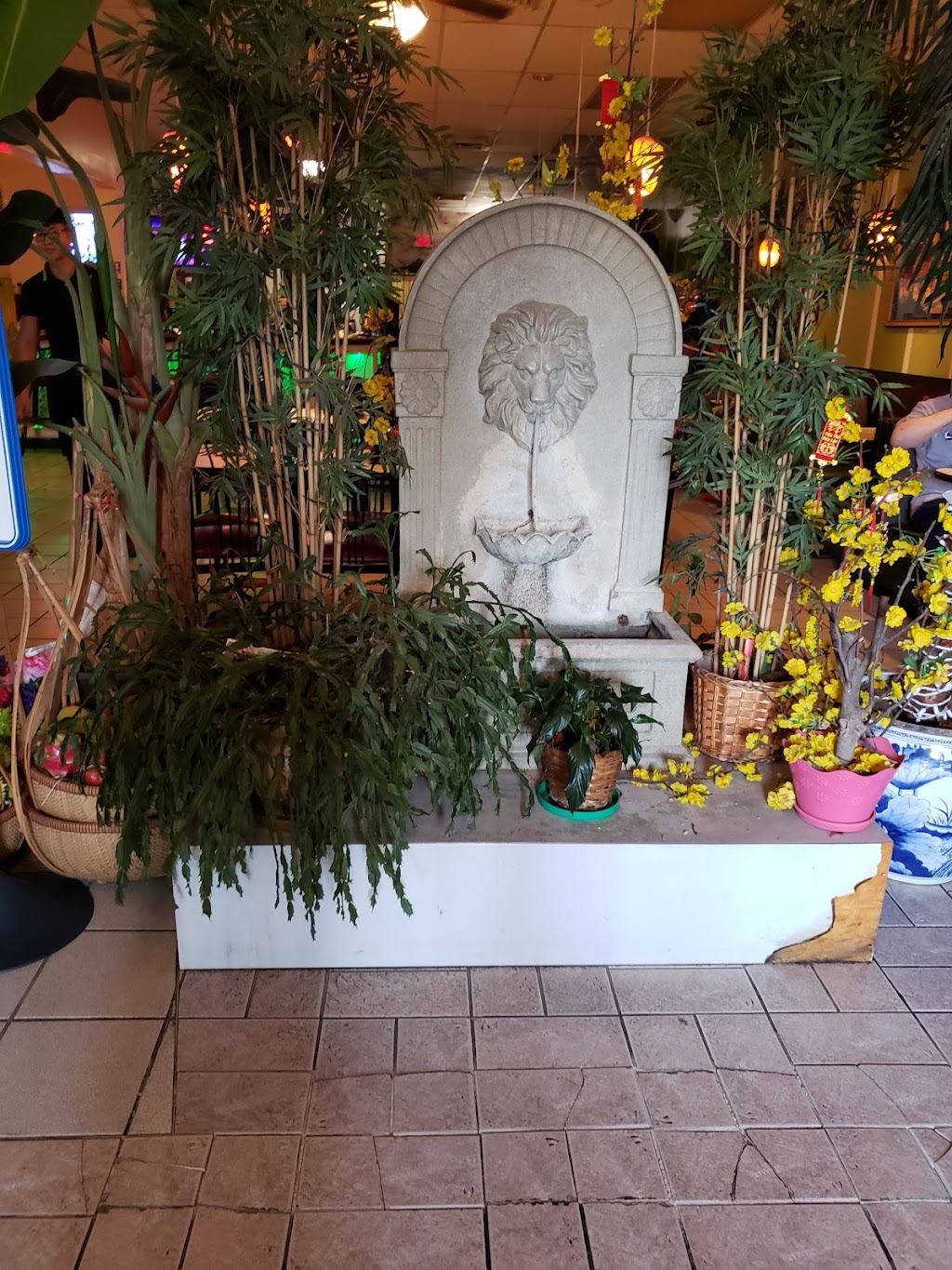 Bambu Vietnamese Cuisine | meal delivery | 1338 E Battlefield Rd, Springfield, MO 65804, USA | 4178819881 OR +1 417-881-9881