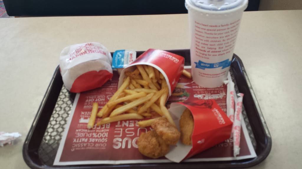 Wendys | restaurant | 480 68th St SE, Grand Rapids, MI 49548, USA | 6162813033 OR +1 616-281-3033