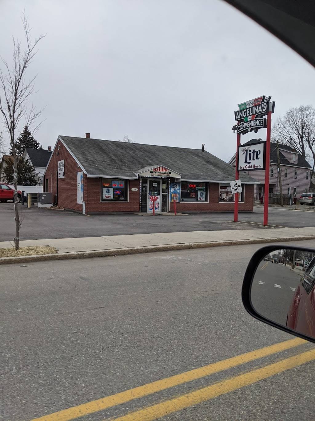 Angelinas | restaurant | 1350 Middlesex St, Lowell, MA 01851, USA | 9784522936 OR +1 978-452-2936