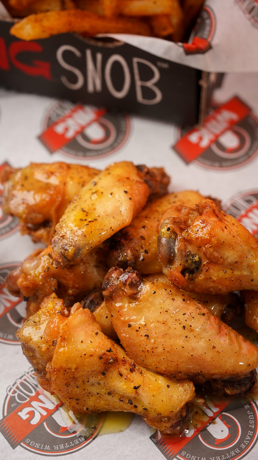 Wing Snob | restaurant | 22370 Michigan Ave suite f, Dearborn, MI 48124, USA | 3136789464 OR +1 313-678-9464