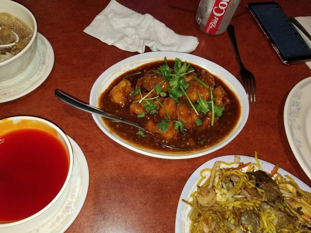 Good Luck Chinese Restaurant | restaurant | 2432 Eglinton Ave E, Scarborough, ON M1K 2P8, Canada | 4162851818 OR +1 416-285-1818