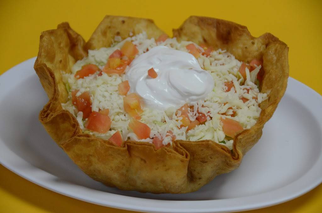 Super Burrito Aguascalientes | restaurant | 18 S Locust St, Manteno, IL 60950, USA | 8154682010 OR +1 815-468-2010