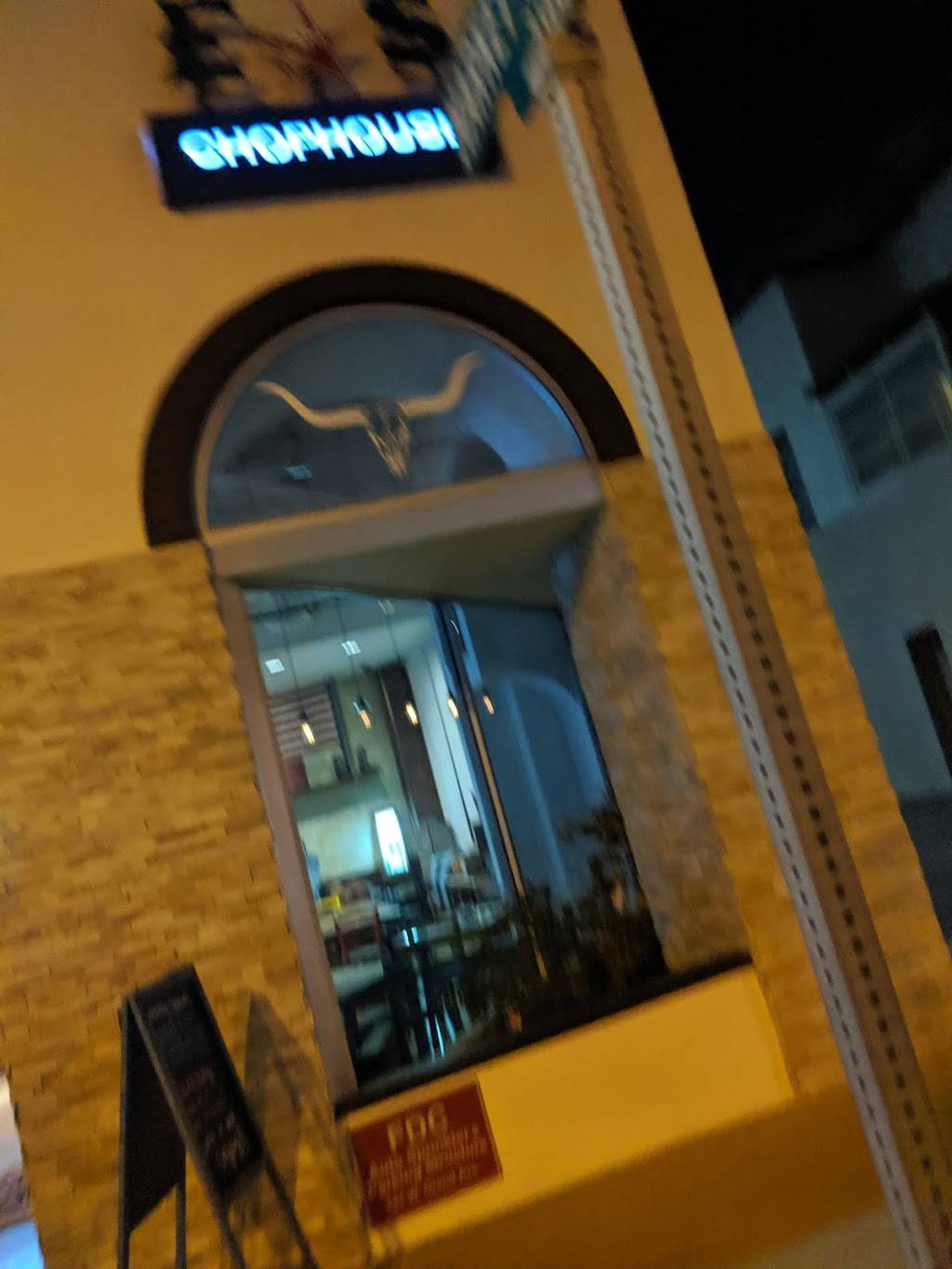 ES Chophouse | restaurant | 131 W Grand Ave, El Segundo, CA 90245, USA | 3103226200 OR +1 310-322-6200