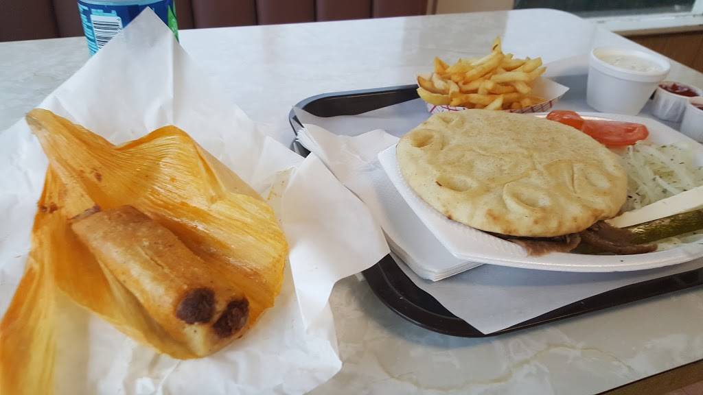 King Gyros Restaurant | restaurant | 2000 S Walnut St, Bloomington, IN 47401, USA | 8123344144 OR +1 812-334-4144