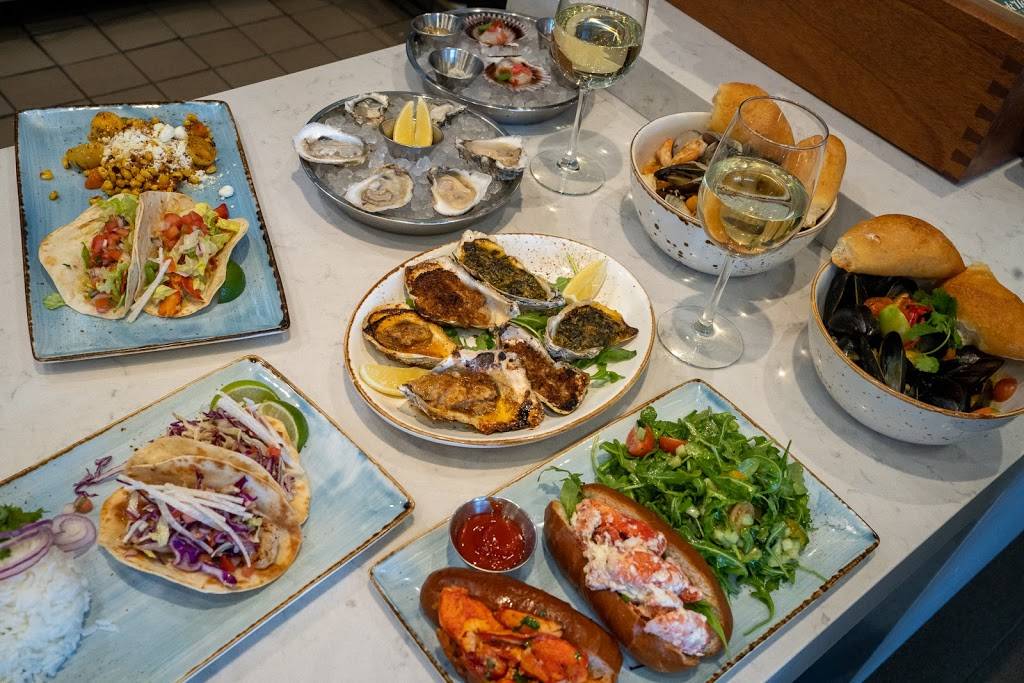 Shuck House Seafood + Oyster Bar | restaurant | 10250 Santa Monica Blvd Suite FC-12, Los Angeles, CA 90067, USA | 3107464048 OR +1 310-746-4048