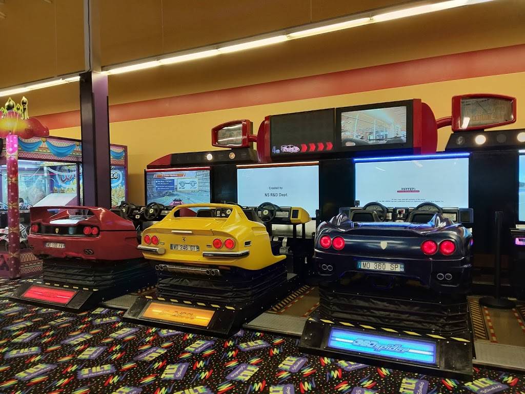 Tilt Studio Newport News | restaurant | 12300 Jefferson Ave #600, Newport News, VA 23602, USA | 7572801737 OR +1 757-280-1737