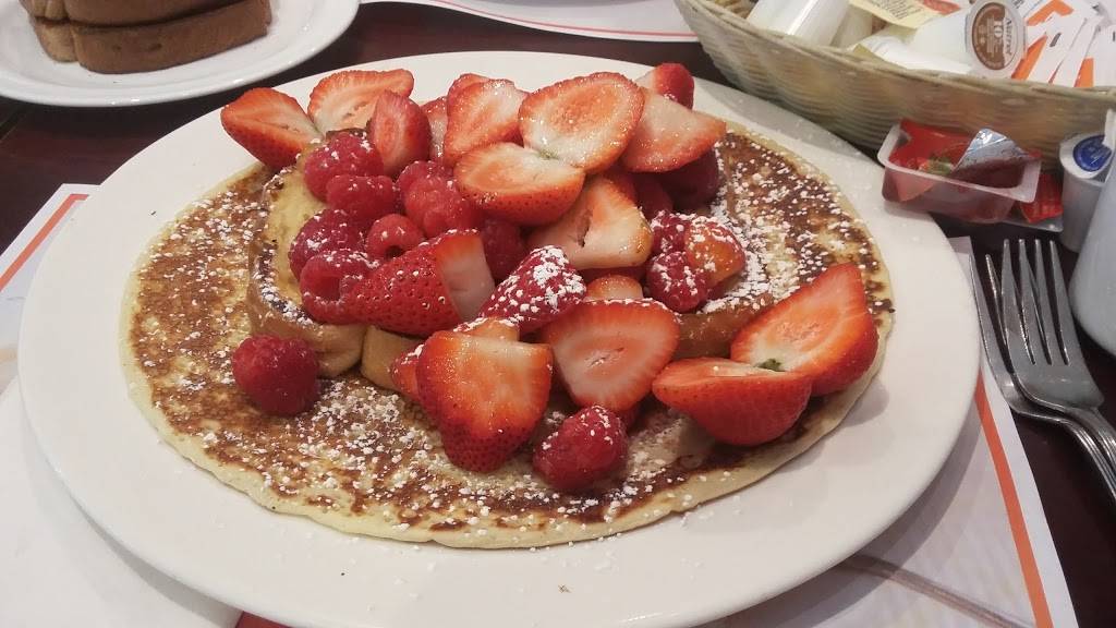 Eggsquis | restaurant | 6400 Boulevard Taschereau, Brossard, QC J4W 3J2, Canada | 4504430358 OR +1 450-443-0358