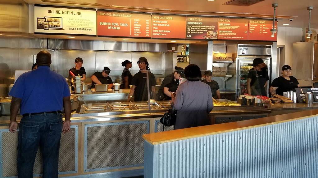 Chipotle Mexican Grill | restaurant | 4930 W Broad St, Richmond, VA 23230, USA | 8042824081 OR +1 804-282-4081