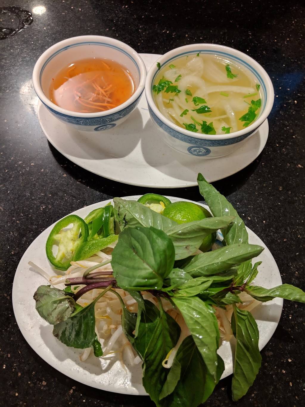 Pho Huong Viet | restaurant | 5201 Sonoma Blvd #37, Vallejo, CA 94589, USA | 7076499999 OR +1 707-649-9999