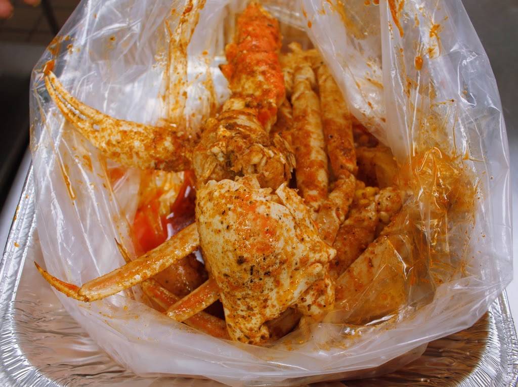 Yummy Crab | restaurant | 9962 E Washington St, Indianapolis, IN 46229, USA | 3179827594 OR +1 317-982-7594