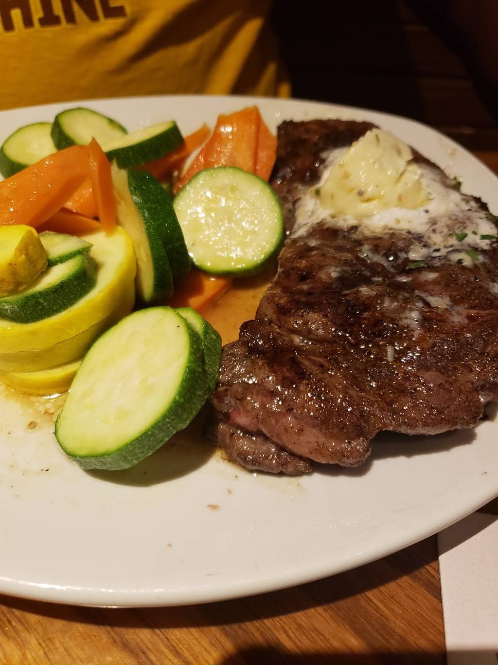 Outback Steakhouse | restaurant | 6100 Rockside Pl, Independence, OH 44131, USA | 2165203544 OR +1 216-520-3544