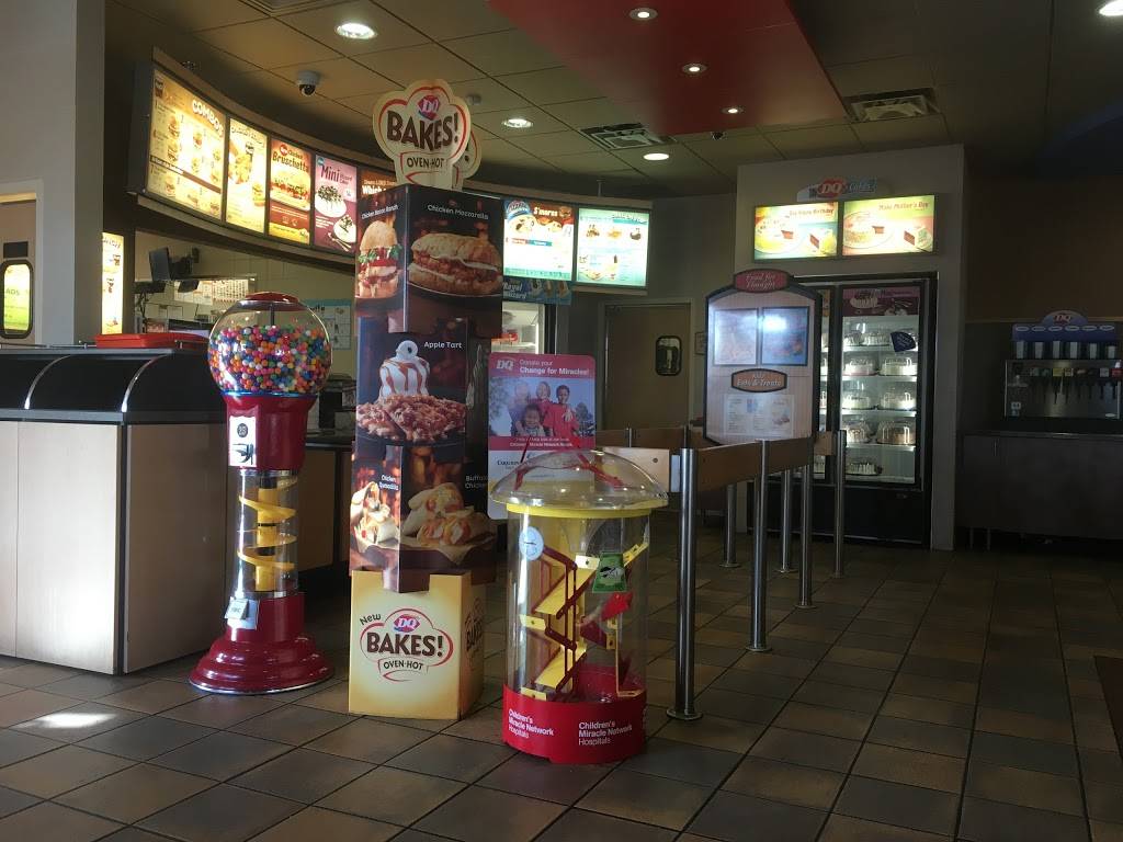 Dairy Queen Grill & Chill | restaurant | 20430 Virgil H Goode Hwy, Rocky Mount, VA 24151, USA | 5403342977 OR +1 540-334-2977