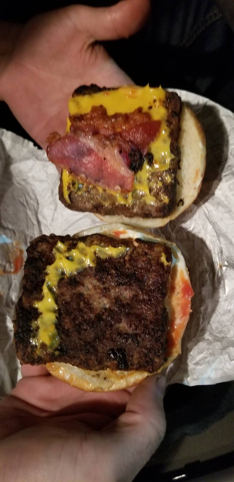 Wendys | restaurant | 12135 Lem Turner Rd, Jacksonville, FL 32218, USA | 9047685965 OR +1 904-768-5965