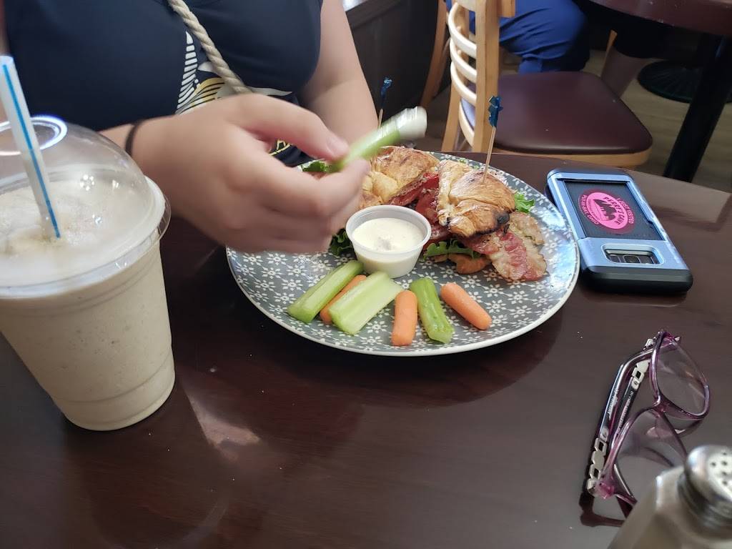 Coffee Express | restaurant | 128 W 2nd St, Port Clinton, OH 43452, USA | 4197342089 OR +1 419-734-2089