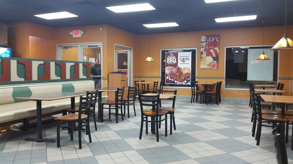 KFC | restaurant | 5650 Hedge Lane Terrace, Shawnee, KS 66226, USA | 9134416585 OR +1 913-441-6585