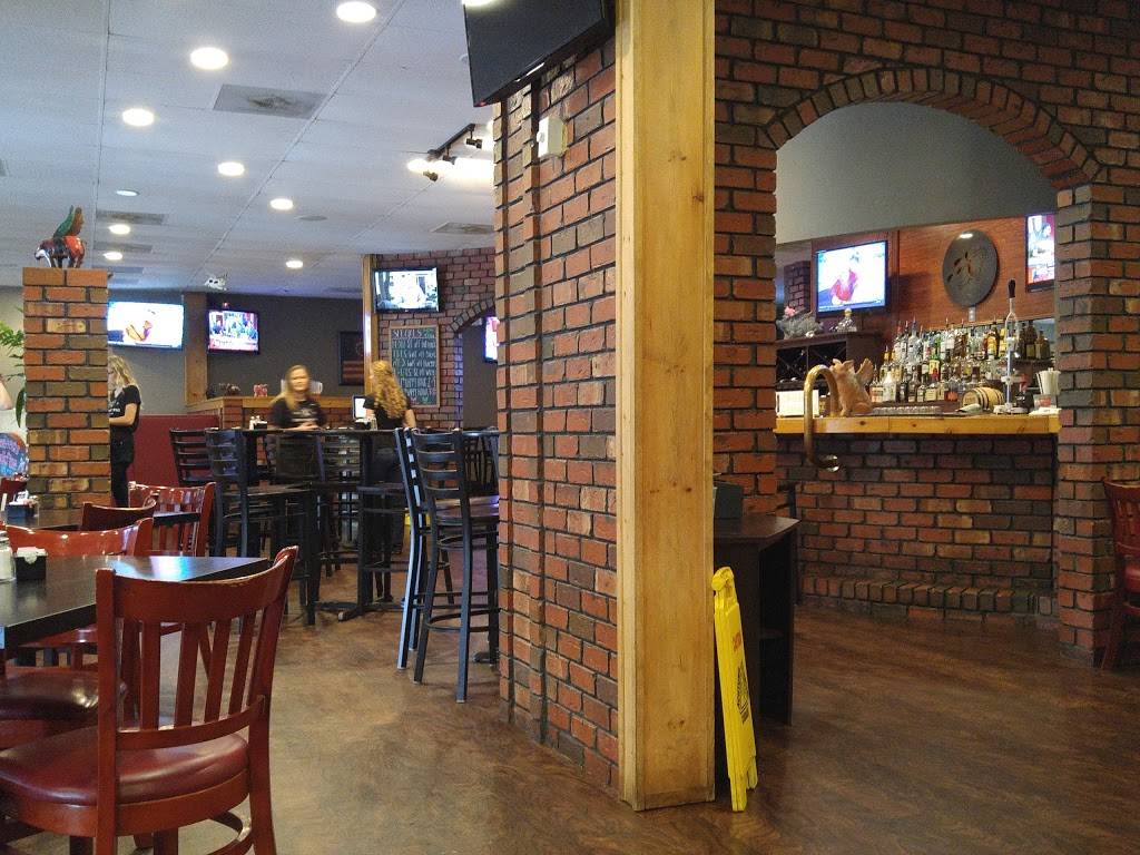 Flyin Pig | restaurant | 13560 Waterford Pl, Midlothian, VA 23112, USA | 8044474592 OR +1 804-447-4592