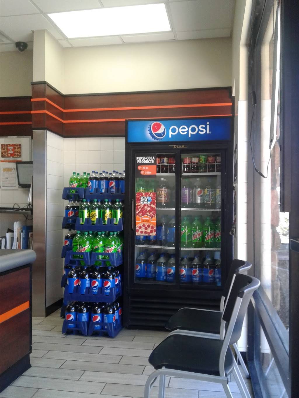 Little Caesars Pizza | meal takeaway | 6601 W Bethany Home Rd, Glendale, AZ 85301, USA | 6234359085 OR +1 623-435-9085