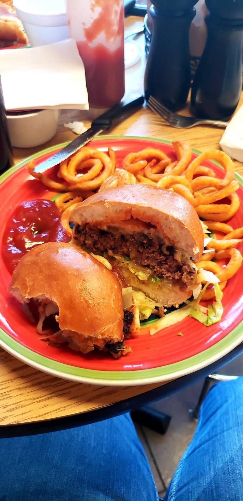 Abby Lane Gourmet Burgers and Other Stuff | restaurant | 16890 15 Mile Rd, Fraser, MI 48026, USA | 5864152229 OR +1 586-415-2229