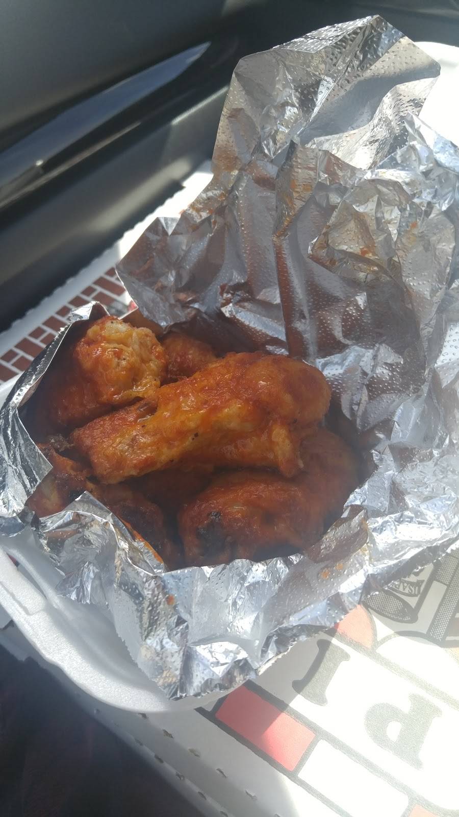 Venice Pizzeria | restaurant | 17806 Sierra Hwy, Santa Clarita, CA 91351, USA | 6612980157 OR +1 661-298-0157