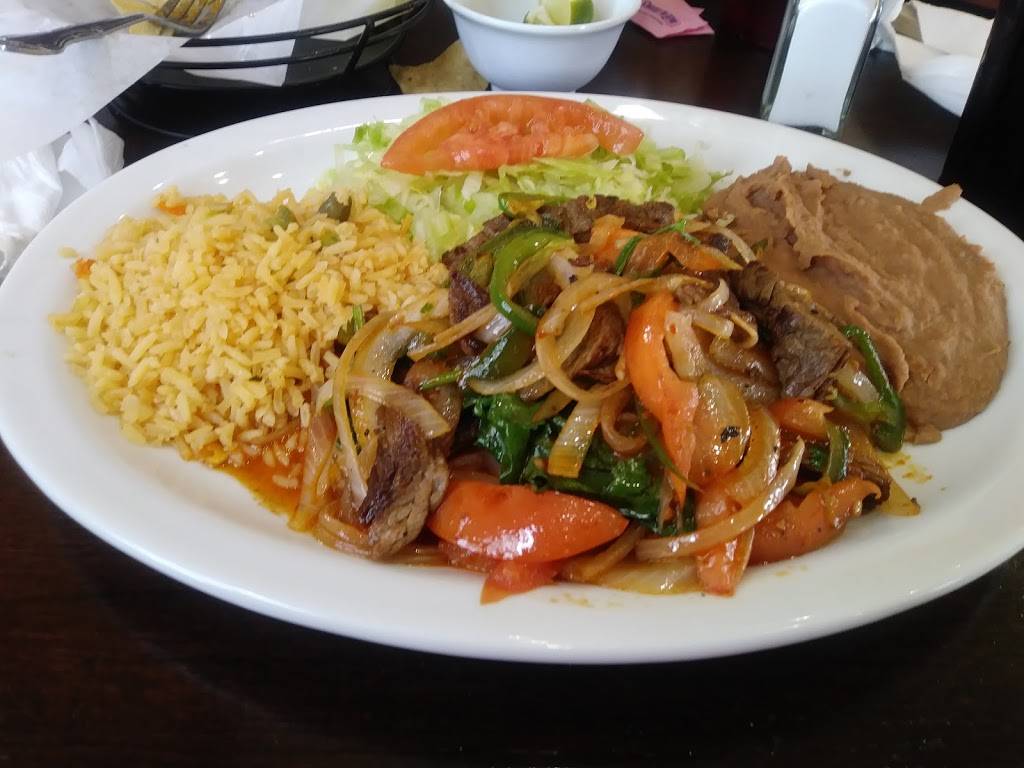El Charro Mexican Bar & Grill | restaurant | 3801 Harrisburg Blvd, Houston, TX 77003, USA | 7132299585 OR +1 713-229-9585