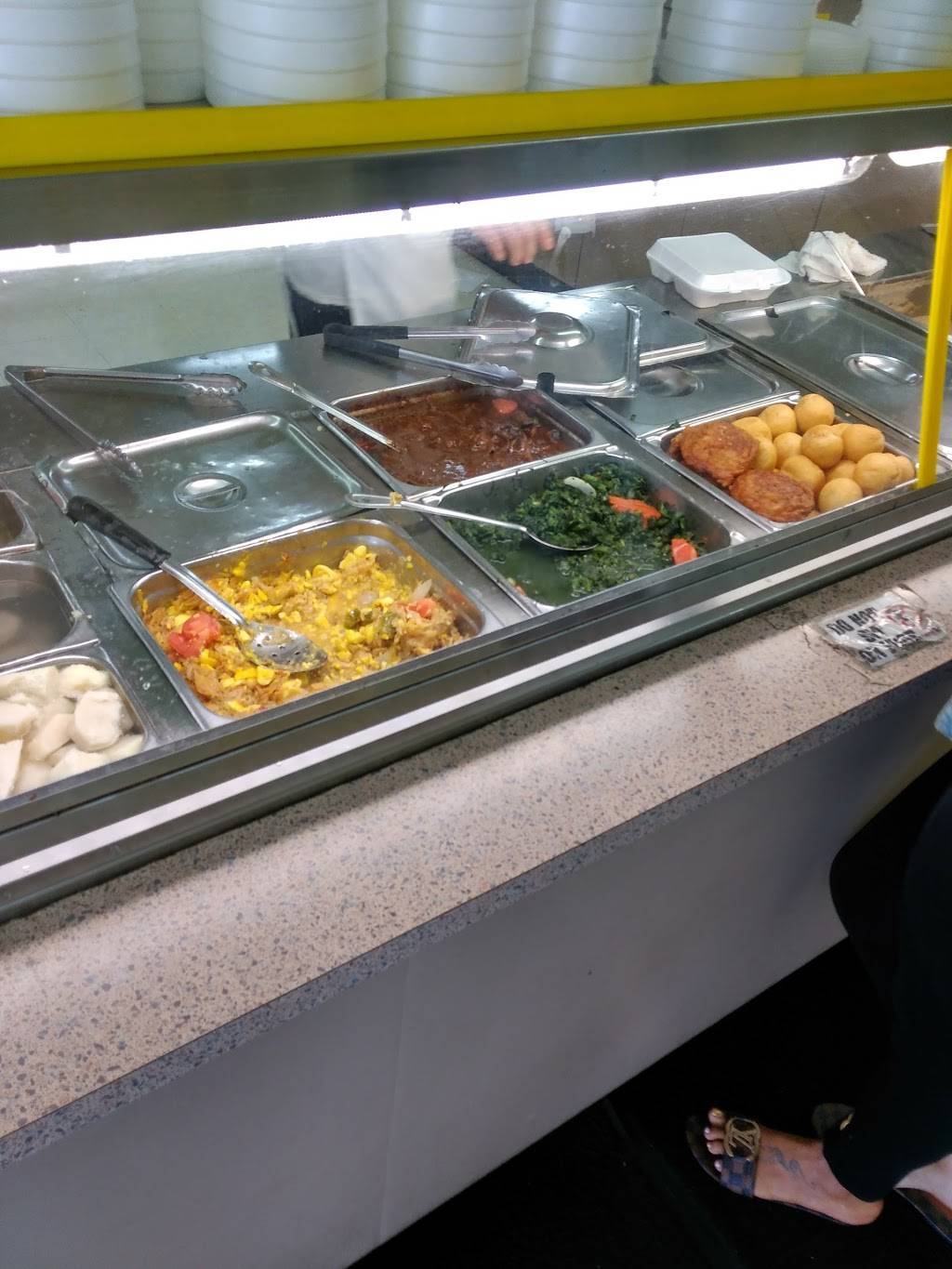 Country Walk Jamaican Takeout | restaurant | 3089 NW 64th Ave, Sunrise, FL 33313, USA | 9547471859 OR +1 954-747-1859