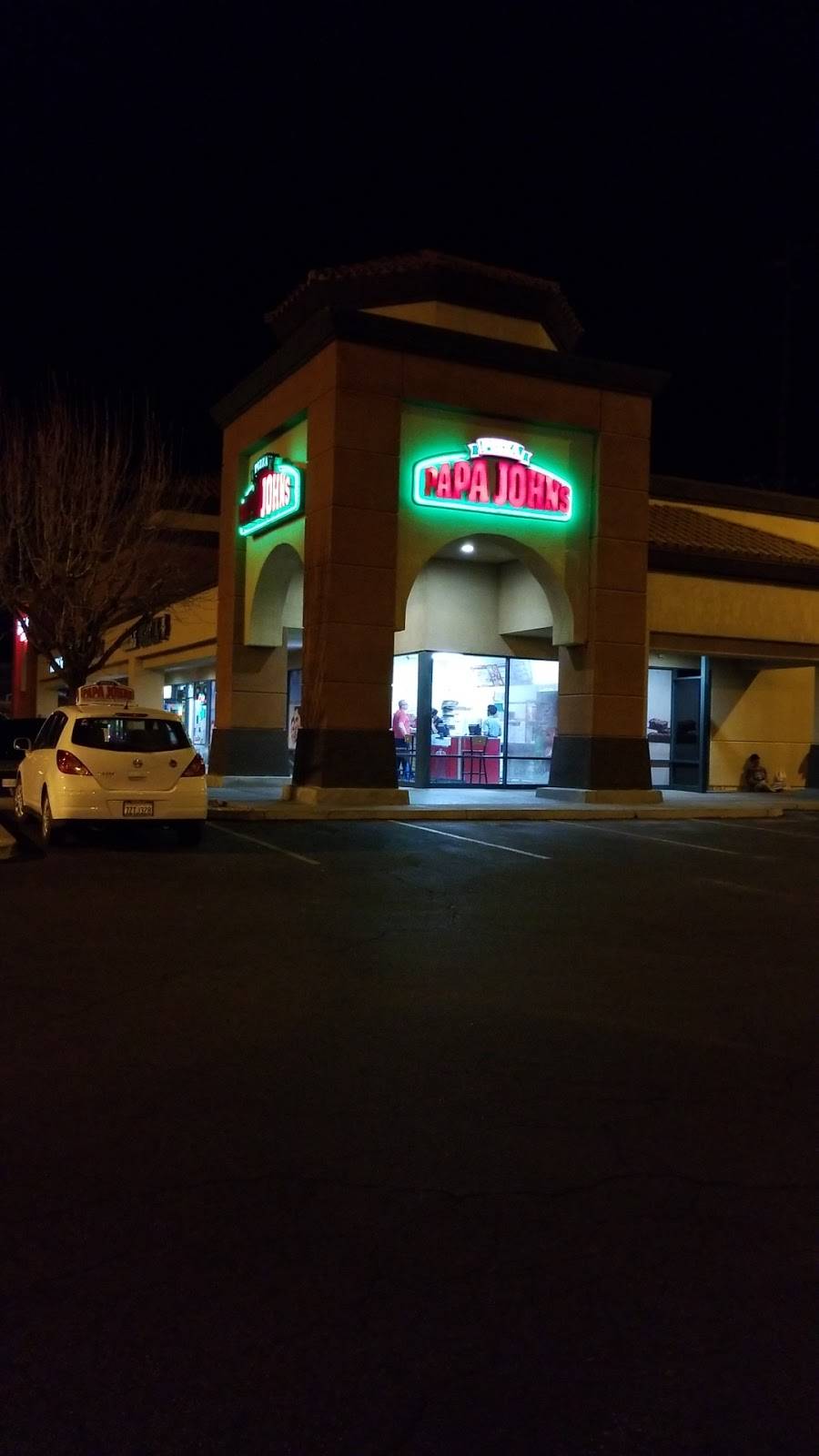 Papa Johns Pizza | restaurant | 2018 W Ave K, Lancaster, CA 93536, USA | 6619490000 OR +1 661-949-0000